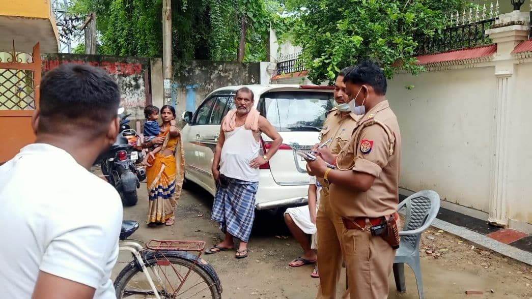 UP News: वाराणसी में दो युवकों ने की आत्महत्या, यह है वजह