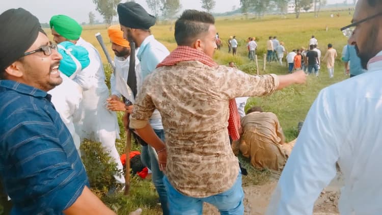 Lakhimpur Kheri Violence: अखिलेश यादव हाउस अरेस्ट, लखीमपुर खीरी जा रही प्रियंका गांधी पुलिस हिरासत में