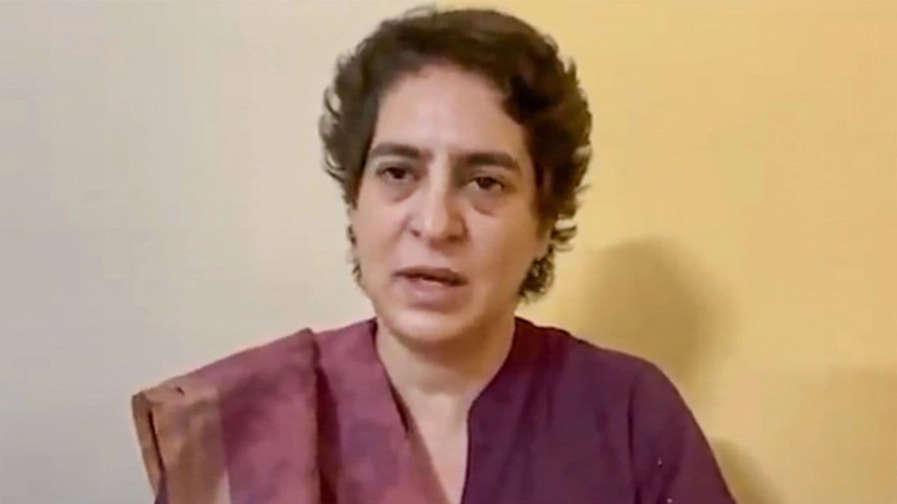 लखीमपुर मामले में 3 धाराओं में गिरफ्तार की गईं प्रियंका गांधी, आगे क्या है कानूनी रास्ता, पढ़ें लेटेस्ट अपडेट