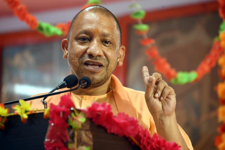 Gorakhpur News: आज से गोरखपुर के दो दिवसीय दौरे पर रहेंगे सीएम योगी, पीएम आवास की देंगे सौगात