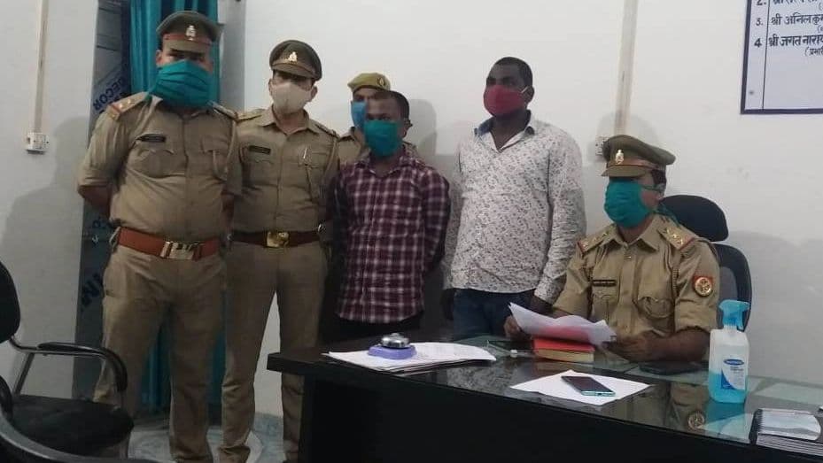 Gorakhpur News: मॉडल शॉप कर्मचारी की हत्या मामले में दो और अभियुक्त गिरफ्तार, इस वजह से वारदात को दिया अंजाम