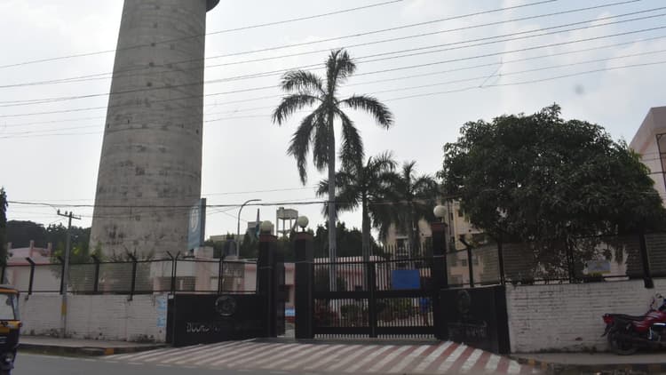 Varanasi News: वाराणसी दूरदर्शन केंद्र से रिले प्रसारण 31 अक्टूबर से होगा बंद, प्रसार भारती ने बतायी यह वजह