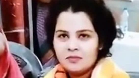 Aligarh News: अलीगढ़ के बहुचर्चित ऑक्सीजन प्लांट की मालकिन का फंदे पर झूलता मिलता शव, बेटी ने कही यह बात