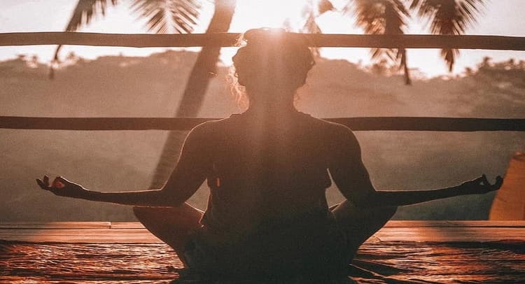 बिहार: तनाव और क्रोध से मुक्ति के लिए विपश्यना योग, ठहरने व भोजन के साथ कोर्स भी फ्री, ऐसे करें अप्लाई