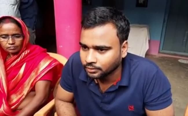 लखीसराय: नक्सलियों ने डीलर के बेटे को किया रिहा, दो दिनों बाद सकुशल अपने घर लौटा दीपक