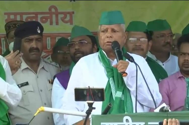लालू के पास सरकार गिराने का फॉर्मूला? उपचुनाव की वोटिंग से ठीक पहले आरजेडी सुप्रीमो का दावा, जानें मायने