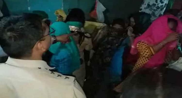 Bihar: अरवल के रेड लाइट एरिया से 27 लड़कियां गिरफ्तार, जबरन देह व्यापार के दलदल में धकेलने की बात आई सामने
