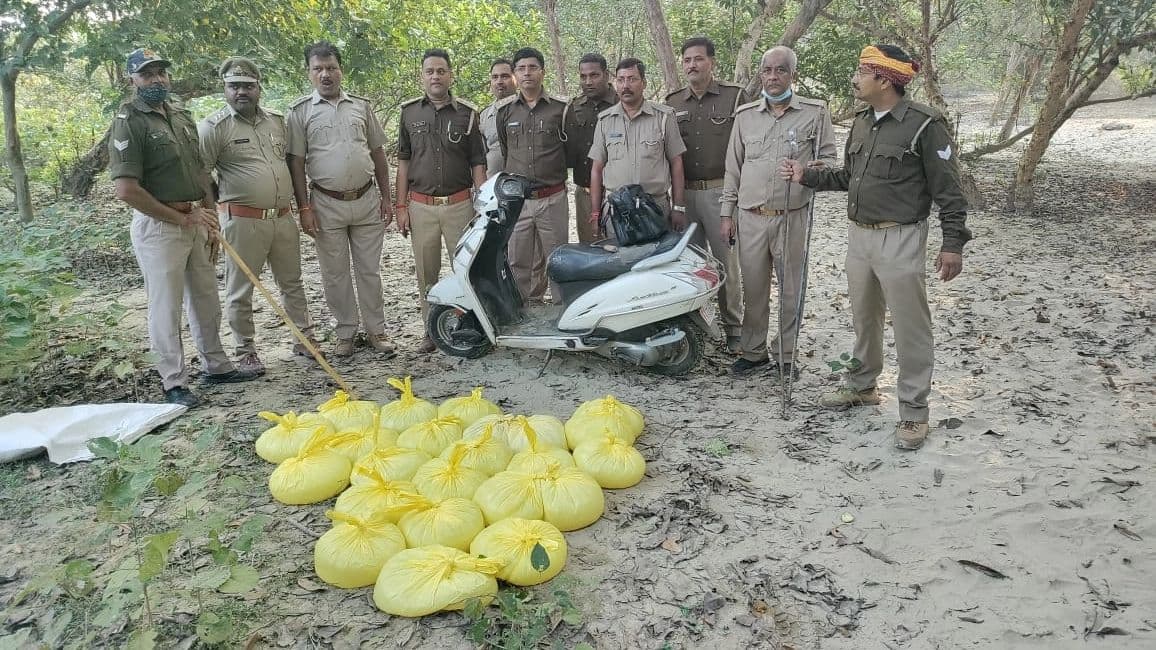 Bihar News: सीतामढ़ी में पुलिस ने 67 अभियुक्तों को गिरफ्तार, छपेमारी कर 28 शराब की भट्ठियां किया धवस्त