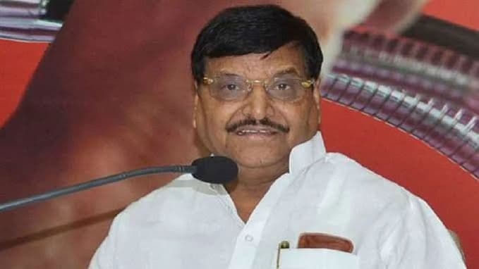 UP Chunav 2022: विधानसभा चुनाव से ठीक पहले शिवपाल यादव के ऑफिस पर ताला, क्या चाचा-भतीजे में कुछ गड़बड़?