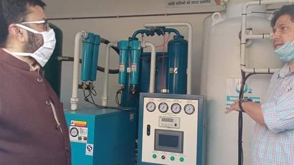 Bareilly News: मतदाता सूची पुनरीक्षण कार्यक्रम में लापरवाही, डीएम ने बीएलओ को लगायी फटकार