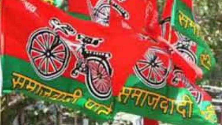 UP Election: अखिलेश यादव की रैली के लिए सपा नेता ने प्रत्याशी से मांगे 4 लाख रुपए, अब ऑडियो वायरल