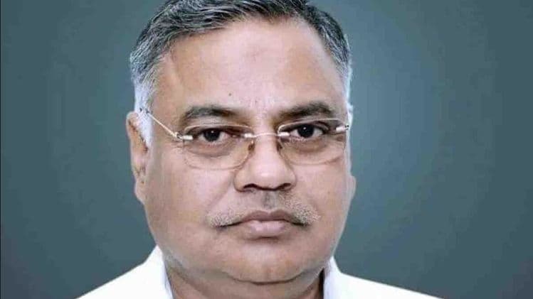 UP Election 2022: मायावती ने कानपुर मंडल से मुख्य सेक्टर प्रभारी नौशाद अली को हटाया, इस बिरादरी पर लगाया दांव