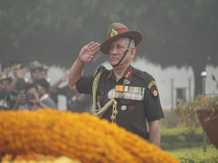 डिफेंस एक्सपो में हिस्सा लेने के लिए लखनऊ आए थे सीडीएस बिपिन रावत, कॉरिडोर को लेकर की थी चर्चा