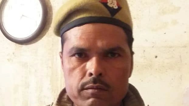 Bareilly News: होमगार्ड से दोस्ती कर सिपाही ने हड़पे लाखों रुपये, मांगने पर मुकदमे में फंसाने की दी धमकी