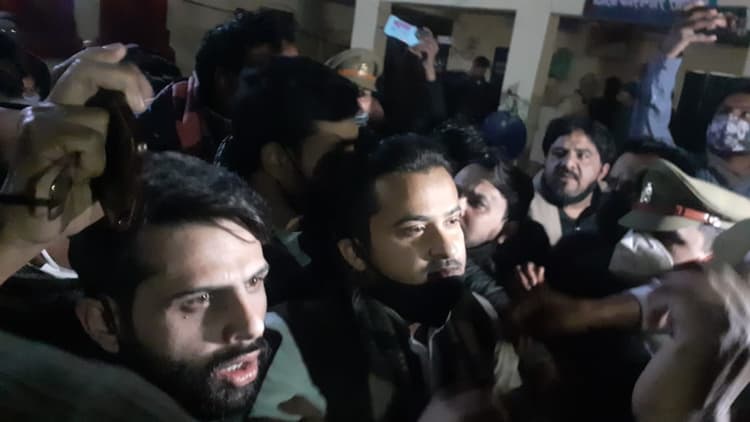 अब्दुल्लाह आजम खान ने विधानसभा चुनाव लड़ने का किया ऐलान, कहा- अखिलेश यादव फिर बनेंगे मुख्यमंत्री