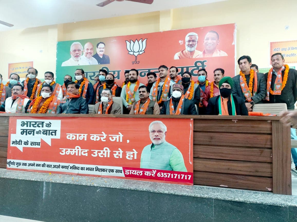 बरेली में उत्तराखंड की मंत्री रेखा आर्य के बेटे और बीजेपी नवाबगंज प्रत्याशी पर मुकदमा दर्ज, जानें वजह?