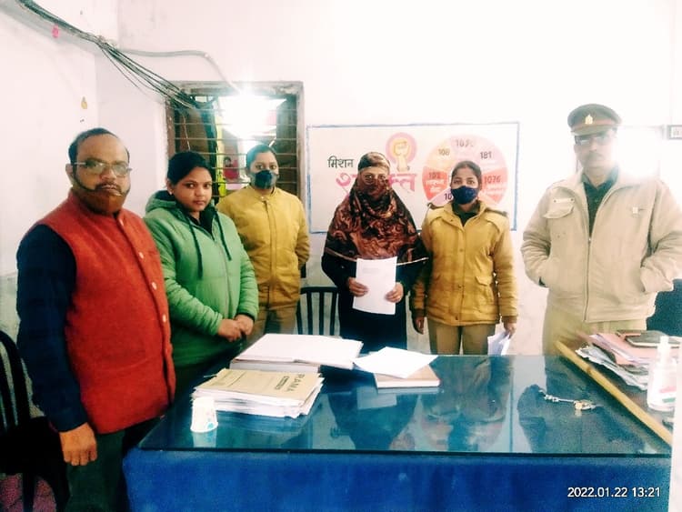 वाराणसी में पति ने फोन पर कहा- तलाक..तलाक..तलाक, पत्नी ने थाने में दर्ज कराया मामला