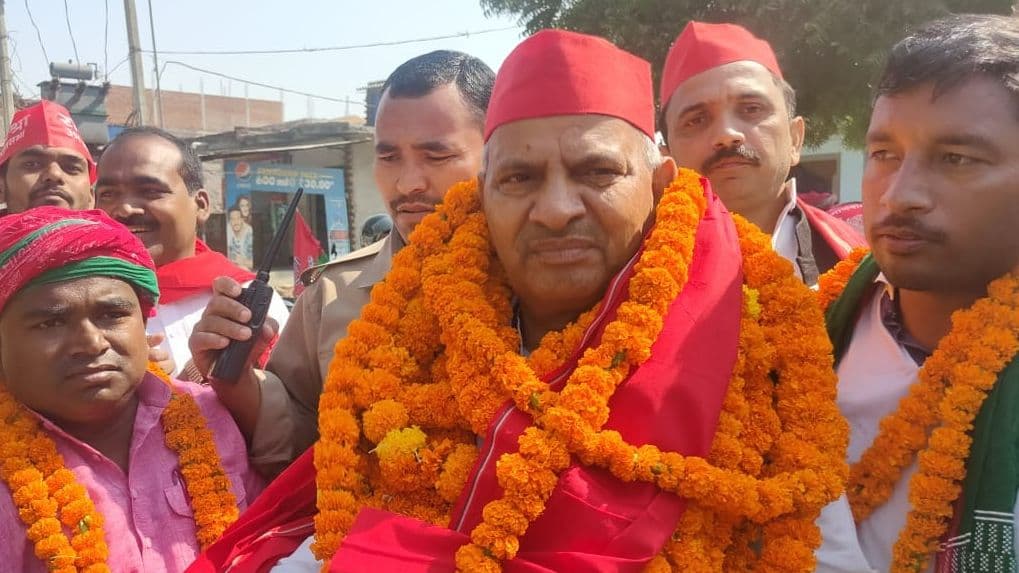 UP Election: सपा ने कैराना के कई बूथों को बताया संवेदनशील, आयोग से की पैरामिलिट्री फोर्स लगाने की मांग