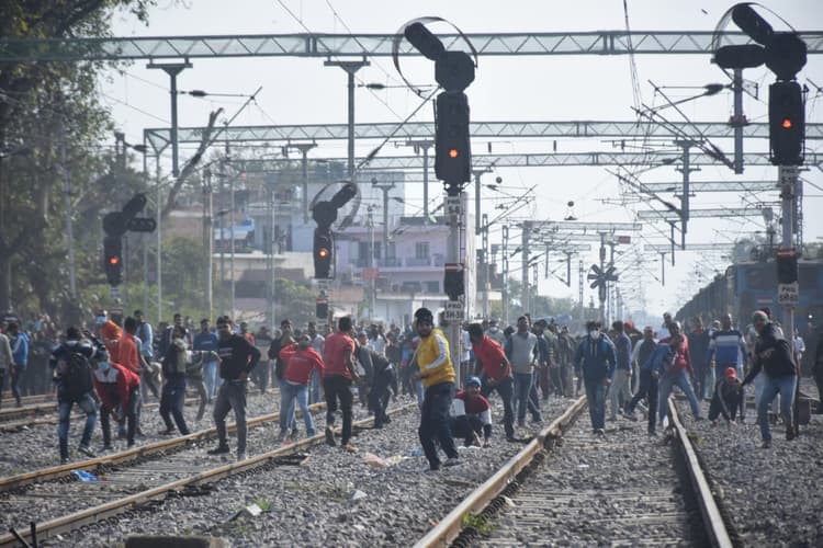 RRB-NTPC परीक्षा परिणाम को लेकर रेलवे ने अभ्यर्थियों से मांगा सुझाव, इन शहरों में बनायी हेल्प डेस्क