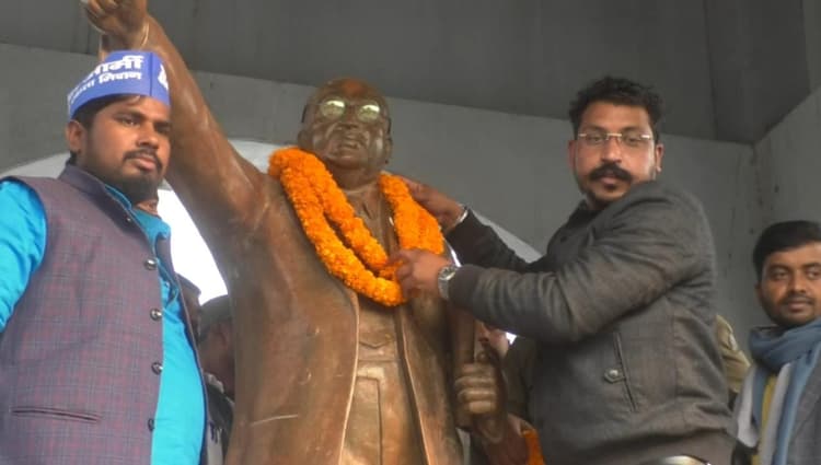 UP Chunav : बाबाजी के खिलाफ बोलने वाले की या तो जान चली जाती है या जेल भेज दिया जाता है- चंद्रशेखर आजाद