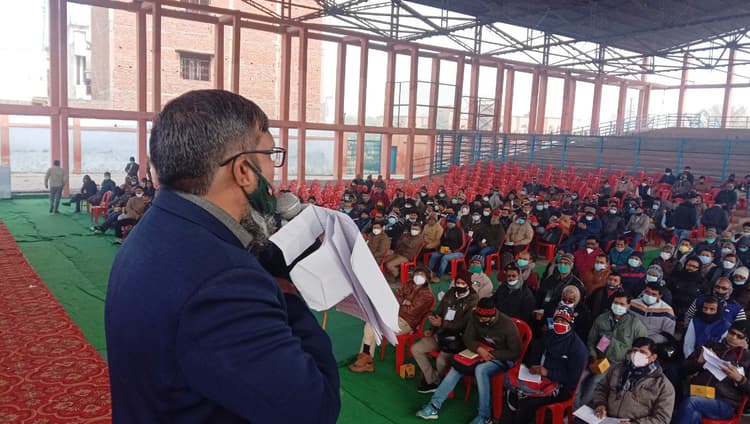 UP Election 2022: अलीगढ़ में पोस्टल बैलेट से इस दिन होगा मतदान, 1830 मतदाता करेंगे मताधिकार का प्रयोग