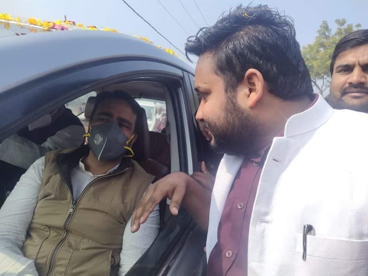 भाजपा को 13 माह तक किसानों की याद नहीं आई, अब चुनाव आया तो डाल रहे हैं डोरे- जयंत चौधरी का BJP पर कटाक्ष