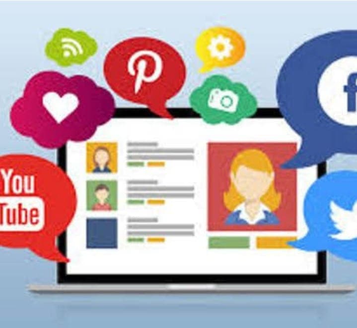 बरेली में इस बार प्रत्याशी फोन की घंटियां बजाकर मतदाताओं से मांग रहे वोट, कार्यालय पर बने वार रूम