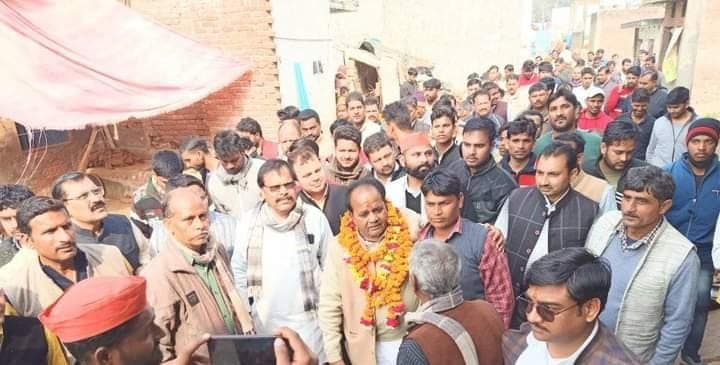 सपा का पाकिस्तान प्रेम हुआ उजागर, बिठूर प्रत्याशी के समर्थक ने लगाया पाकिस्तानी नारे