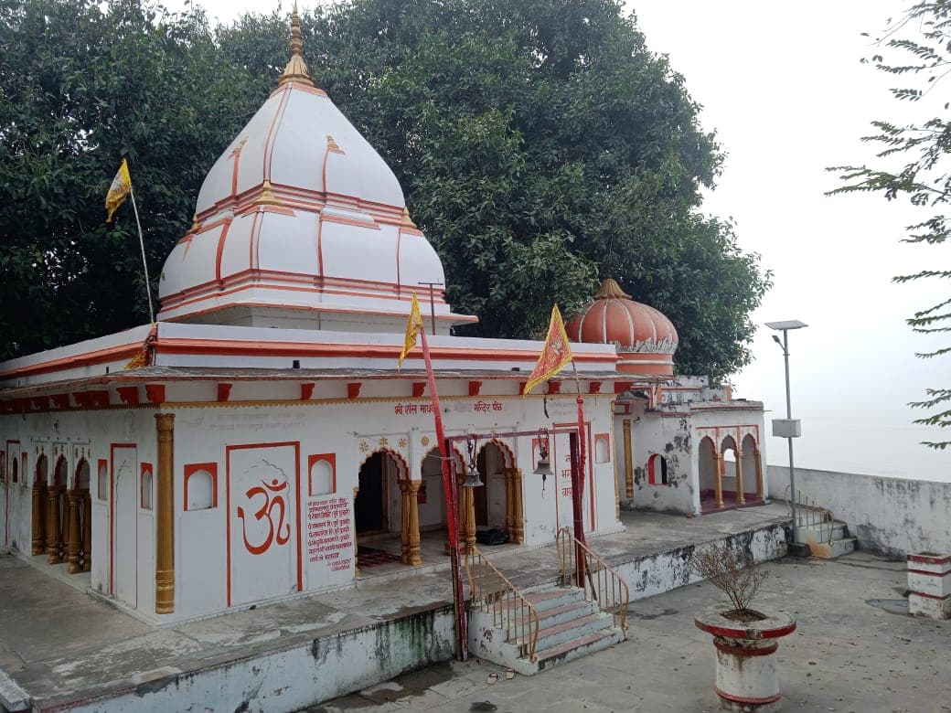Prayagraj News: द्वादश माधव मंदिर को लेकर हाईकोर्ट में याचिका दाखिल, कब्जा मुक्त कराने की मांग