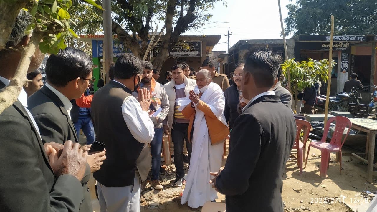 UP Chunav 2022: गुलाब देवी ने चंदौसी सीट से 2017 में दर्ज की जीत, इस बार आसान नहीं है राह