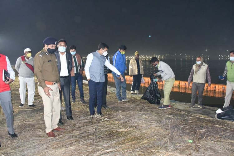 माघी पूर्णिमा को लेकर मंडलायुक्त की समीक्षा बैठक, खोया पाया केंद्र पर अधिक मैनपावर तैनात करने के निर्देश