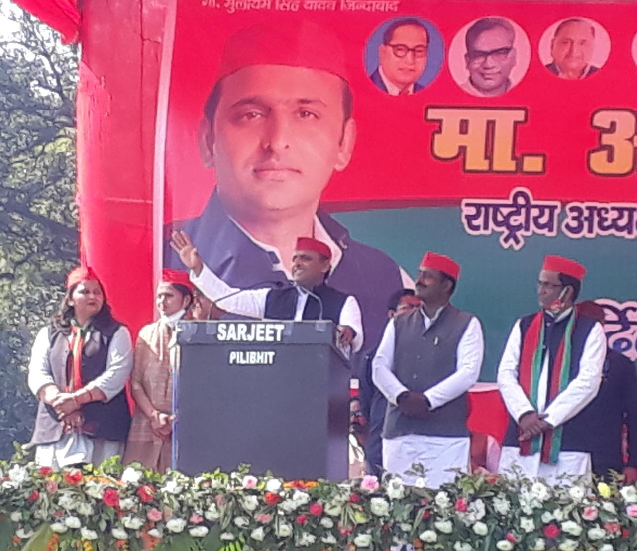 UP Chunav 2022: सपा प्रमुख अखिलेश यादव को 10 महीने बाद याद आए रियाज अहमद, इनका नहीं लिया नाम