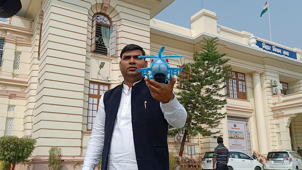 महुआ के राजद विधायक मुकेश रौशन को जान से मारने की धमकी, जांच में जुटी पुलिस