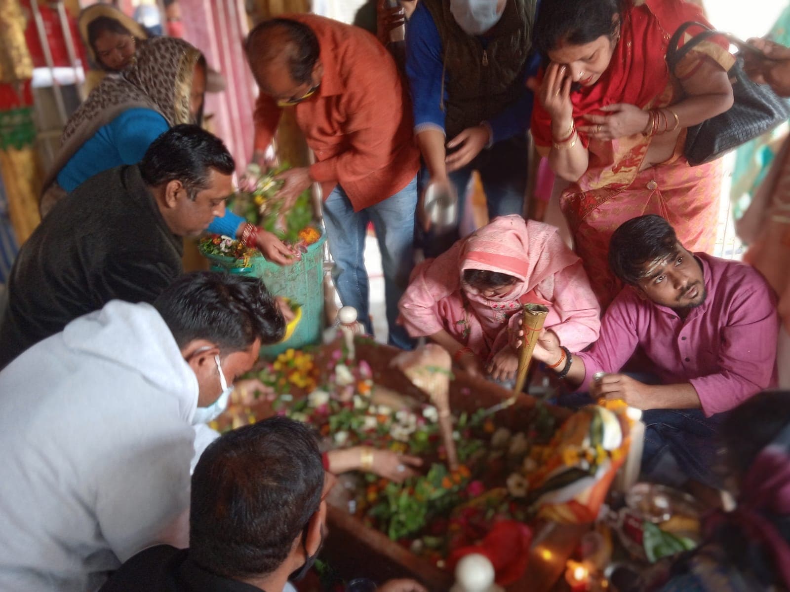 महाशिवरात्रि के इस मंदिर में लगता है श्रद्धालुओं का तांता, वनवास के समय प्रभु राम ने भी किया था जलाभिषेक