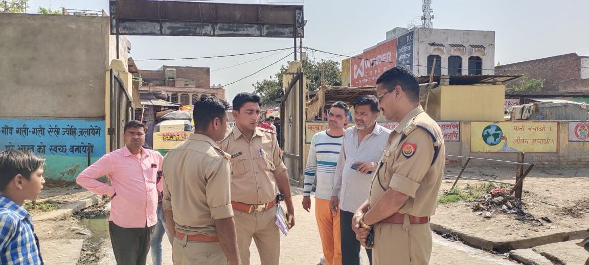 Agra News: चंबल नहर में पैर फिसलने पर डूबा युवक, बचाने को कूदे तीन युवक भी डूबे