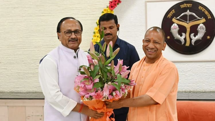 खुद को PM और CM का एक्सपेरिमेंटल बॉय बताने वाले सिद्धार्थनाथ सिंह नहीं बने मंत्री, अतीक को देते थे चुनौती