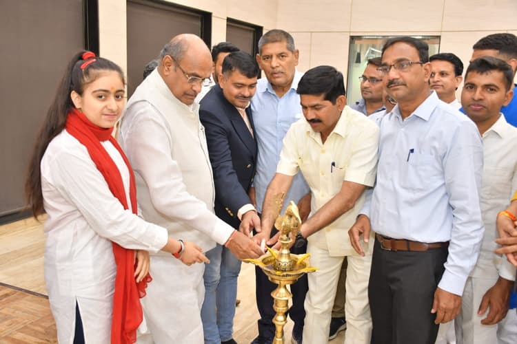 राजनीति तात्कालिक धर्म और धर्म दीर्घकालिक राजनीति: केसी त्यागी