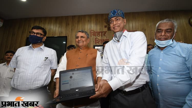 बिहार बोर्ड 10वीं का इस बार 79.88 प्रतिशत रिजल्ट, औरंगाबाद की रामायणी राय टॉपर, डाउनलोड करें टॉपर लिस्ट