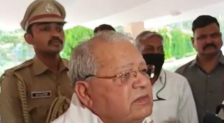 Varanasi News: गोरखनाथ मंदिर की घटना पर राज्यपाल कलराज मिश्र बोले, दोषियों पर हो कड़ी कार्रवाई