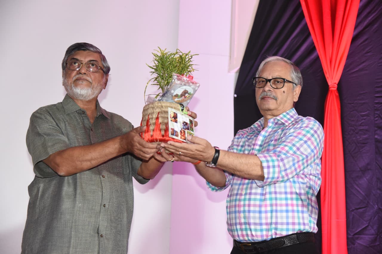 Prayagraj News: TED x MNNIT 2022 का शुभारंभ, फादर ऑफ ई रिक्शा ने टेक्नोक्रेट्स को बताये सफलता के मंत्र