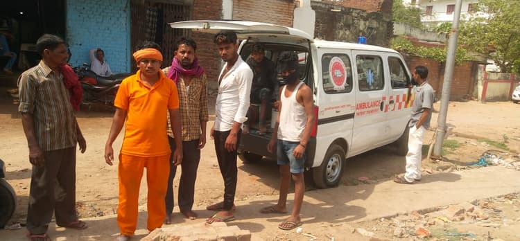 Bihar News: औरंगाबाद में डबल मर्डर से हड़कंप, सफाइकर्मी को पत्थर से कूचकर मारा, युवक की पीट-पीट कर हत्या