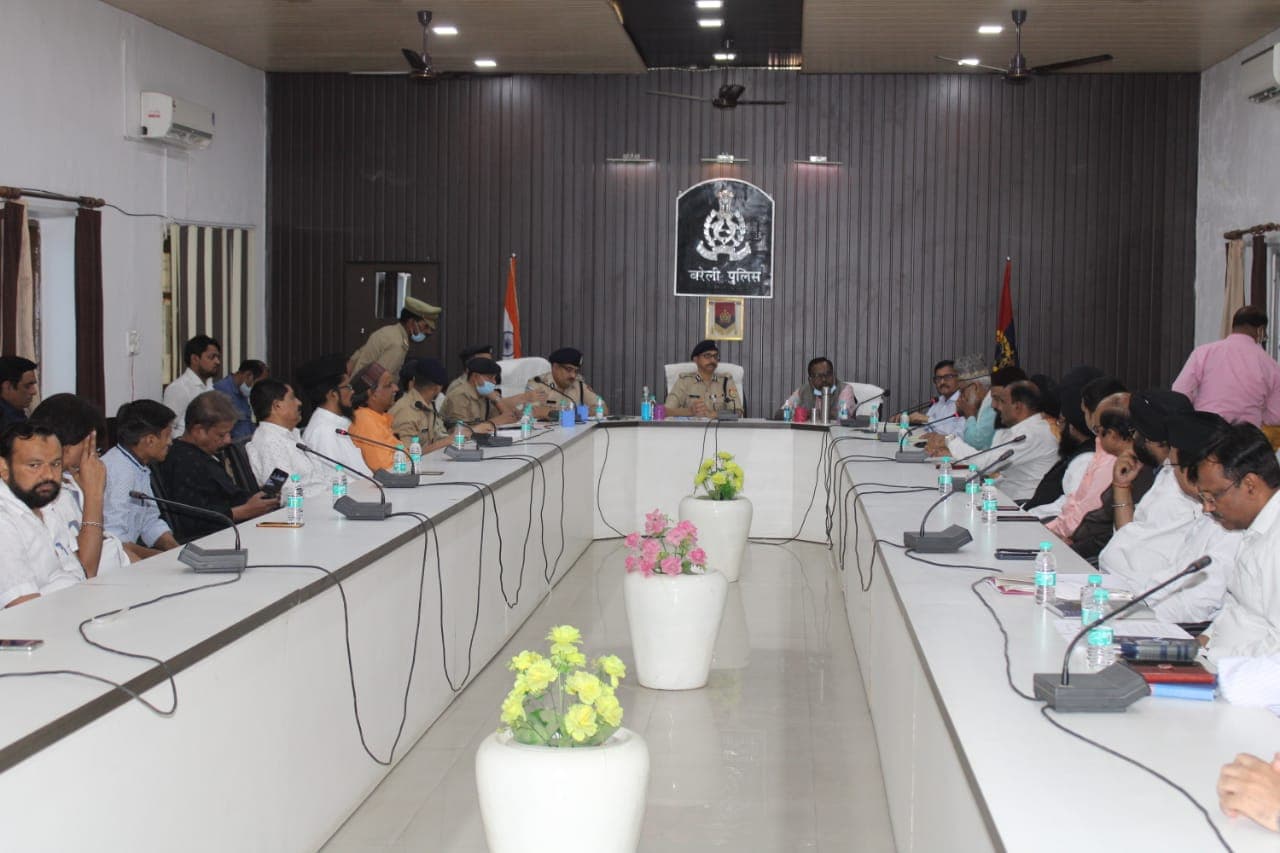 बरेली में एडीजी राजकुमार बोले, माहौल बिगाड़ने वालों को भुगतने पड़ेंगे गंभीर अंजाम