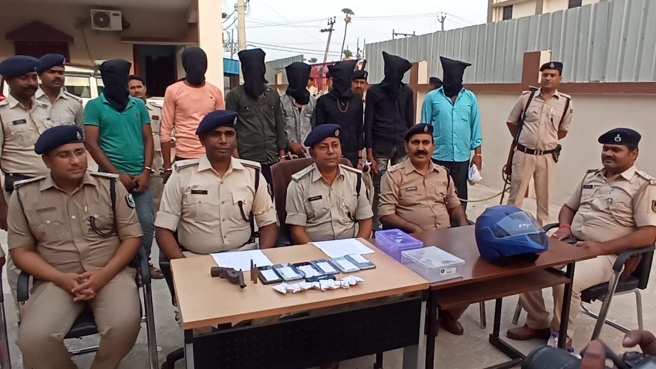 मुखिया पति से रंगदारी मामले में गिरोह के 6 अपराधी गिरफ्तार, शिक्षक निकला मास्टर माइंड