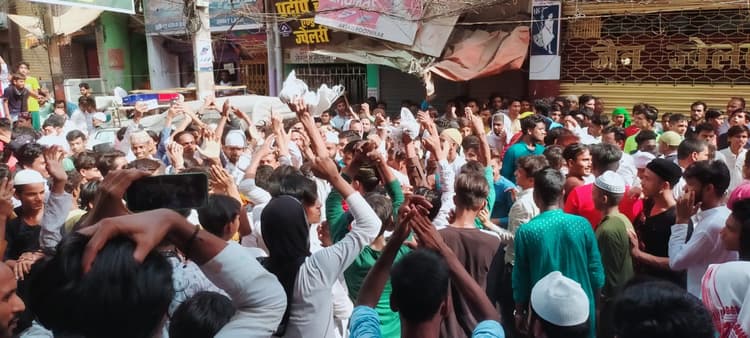 नूपुर शर्मा के बयान पर पटना और आरा में जुमे की नमाज के बाद प्रदर्शन, भागलपुर में बाजार बंद