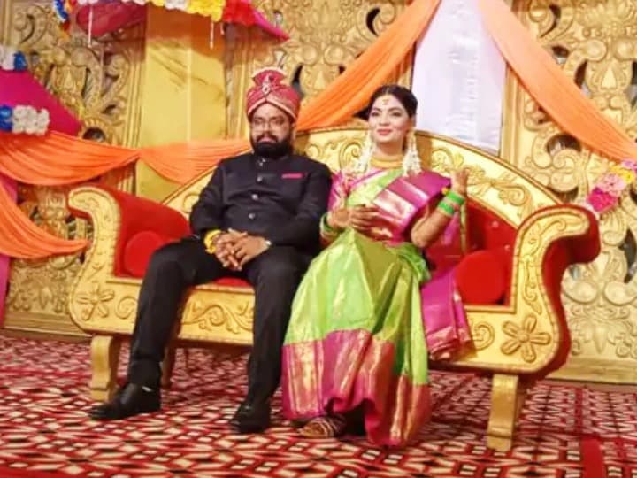 Neha Singh Rathore:बिहार की बेटी नेहा सिंह राठौर यूपी की बनी बहू, 'यूपी में का बा..' गाने से हुई थी वायरल