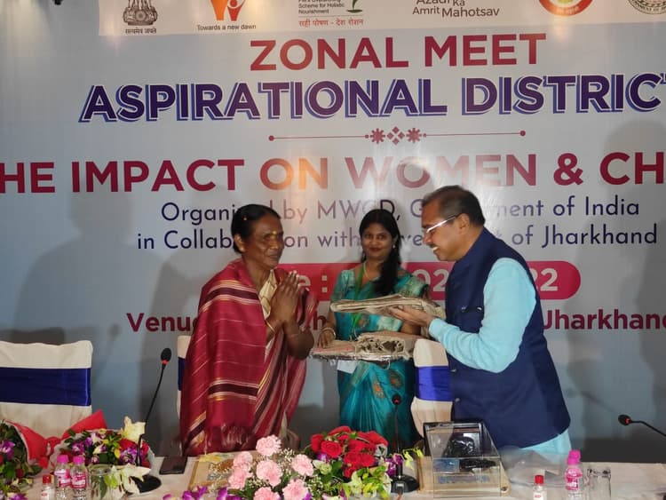 Jharkhand: आंगनबाड़ी की सुदूर इलाकों तक पहुंच सुनिश्चित करने को कल्याण मंत्री जोबा मांझी ने रखी यह मांग