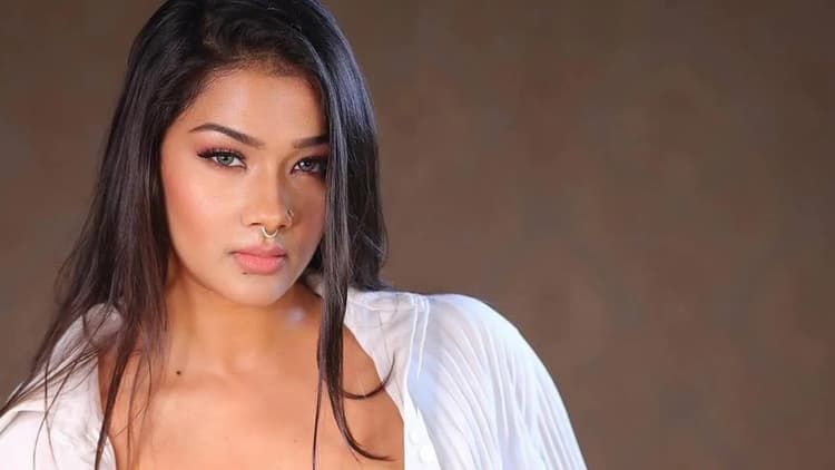 Bhojpuri Film actress नम्रता मल्ला ने instagram पर हॉटफोटो शेयर कर कहा सभी चीजों में अच्छाई देखें