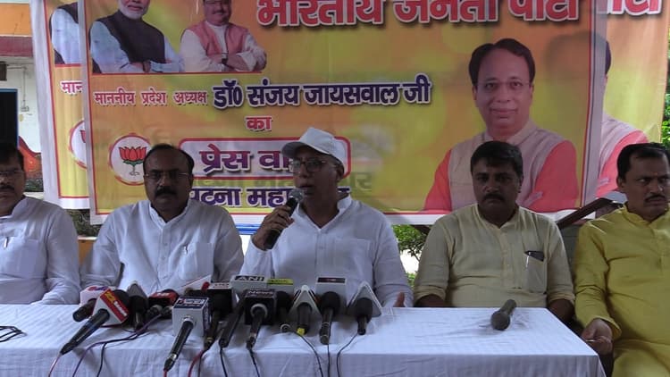 BJP के प्रदेश अध्यक्ष का बड़ा बयान, कहा- बिहार में रबड़ स्टैंप की सरकार, पुलिस की सह पर हो रही है हत्या