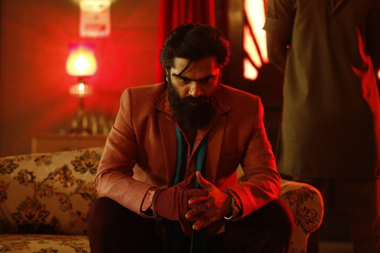 Vendhu Thanindhathu Kaadu: मनोज बाजपेयी ने फिल्म 'वेंधु थानिंधथु काडू' में दी अपनी आवाज,क्या आपने पहचाना?