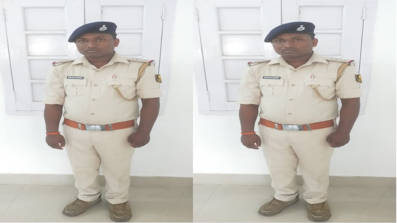 सिपाही भर्ती परीक्षा में धराये मुन्ना भाई को छुड़ाने पहुंचा फर्जी दारोगा, पूरी बात जान हो जाएंगे हैरान